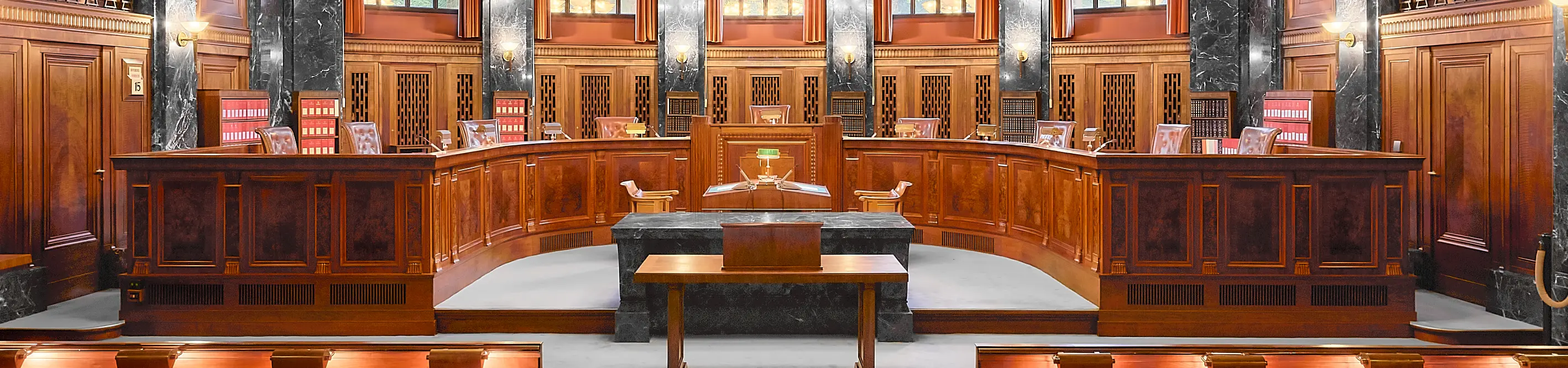 Öffentliche Urteils&shy;beratungen